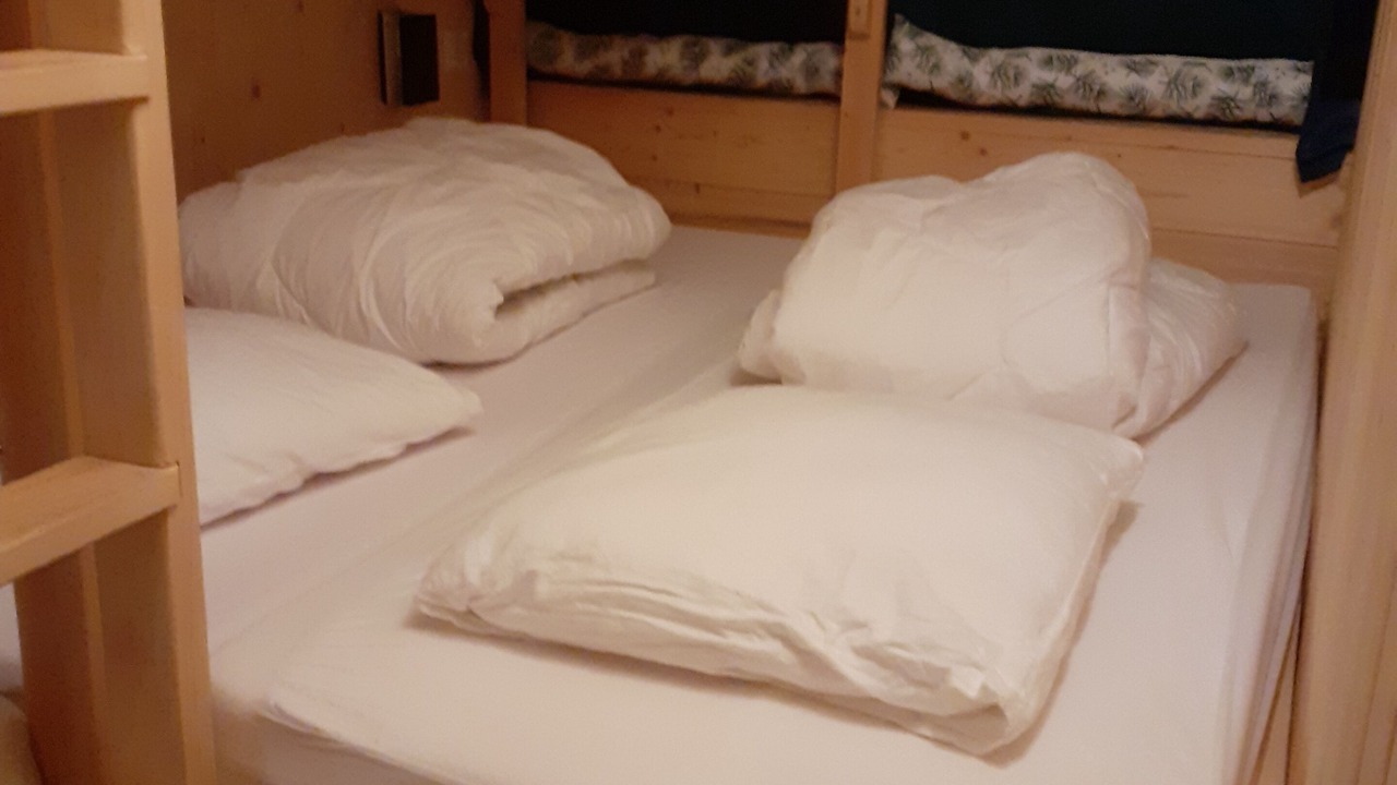Photo of Bedroom in Arc-1800