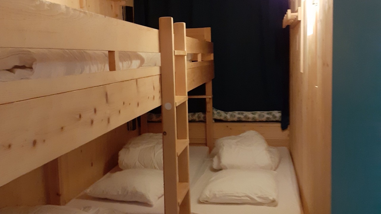 Photo of Bedroom in Arc-1800