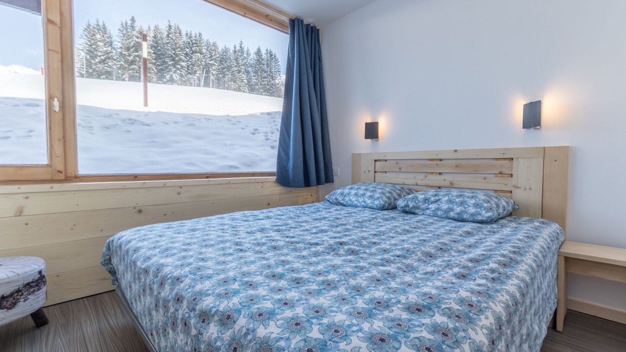 Photo of Bedroom in Arc-1800