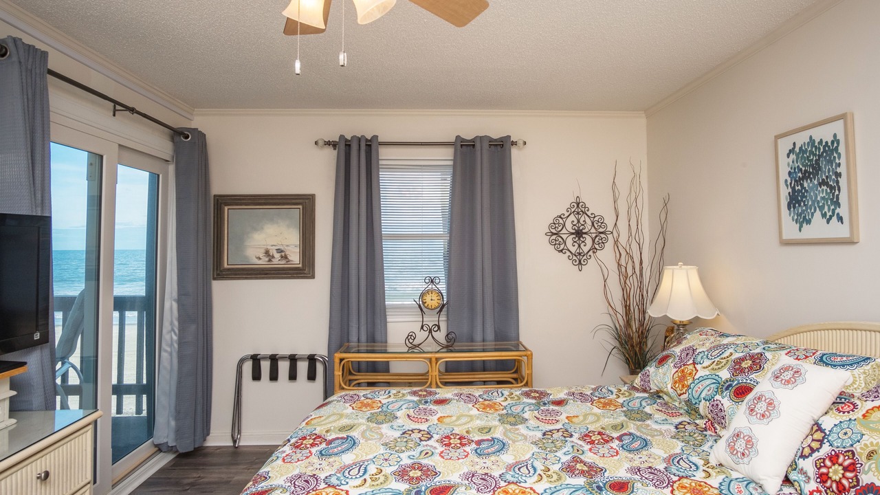 Photo of Bedroom in Garden City