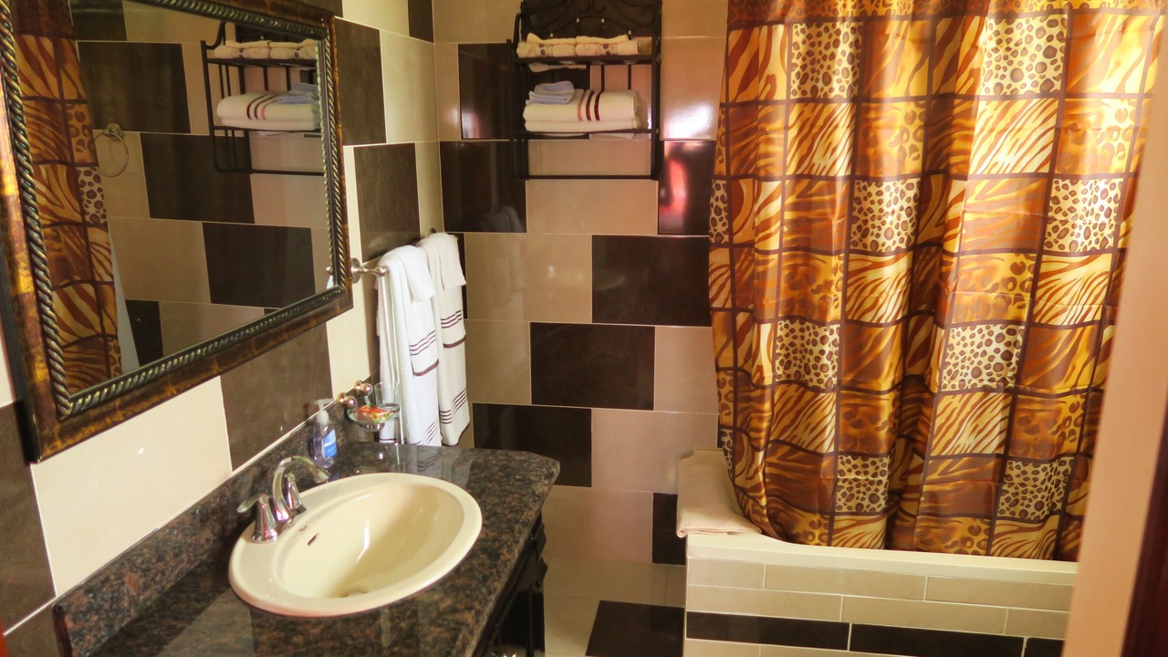 Photo of Bathroom in Plantation Village