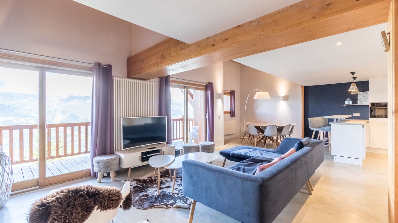 Photo of Livingroom in Arc-1800