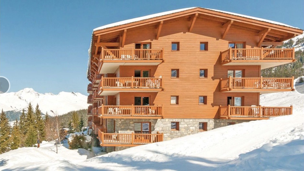 Photo of Outdoor in Arc-1800