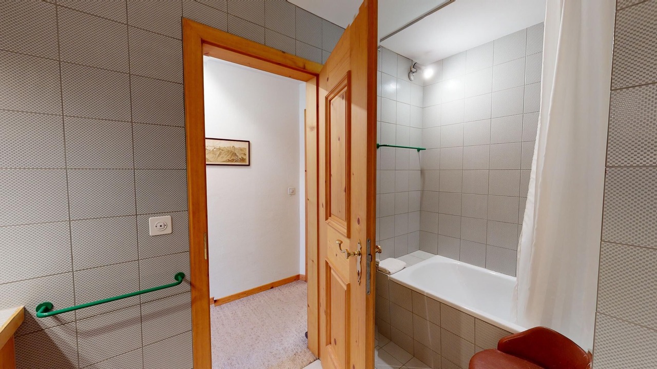 Photo of Bathroom in Champfer