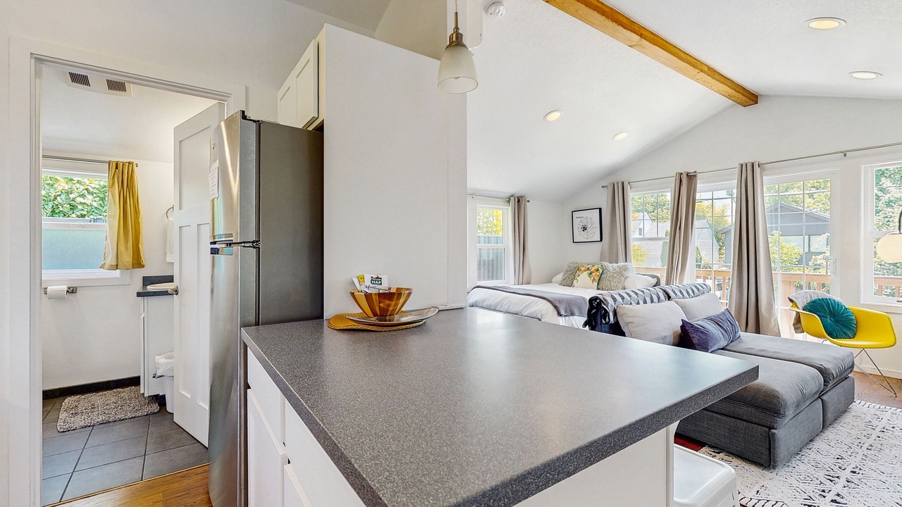 Photo of Bedroom in Alameda