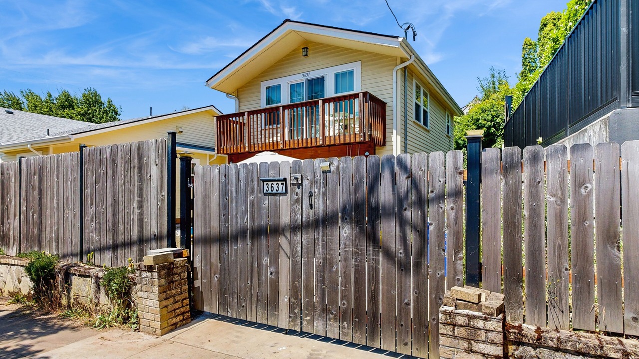 Photo of Outdoor in Alameda