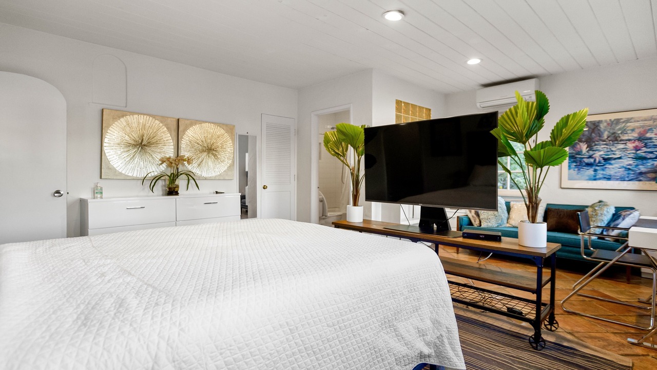Photo of Bedroom in Hollywood Hills