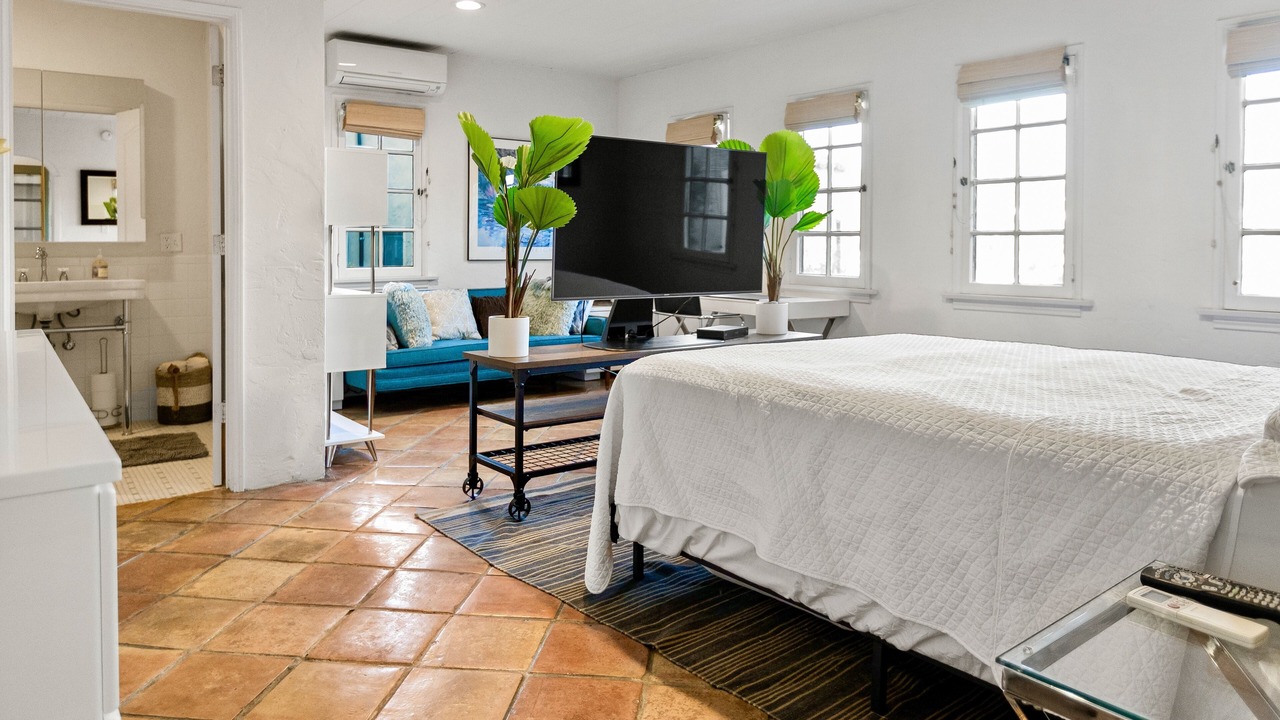 Photo of Bedroom in Hollywood Hills
