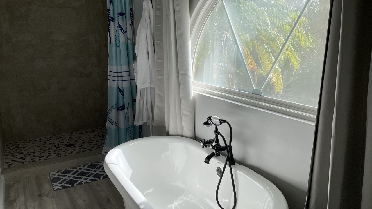 Photo of Bathroom in North Side