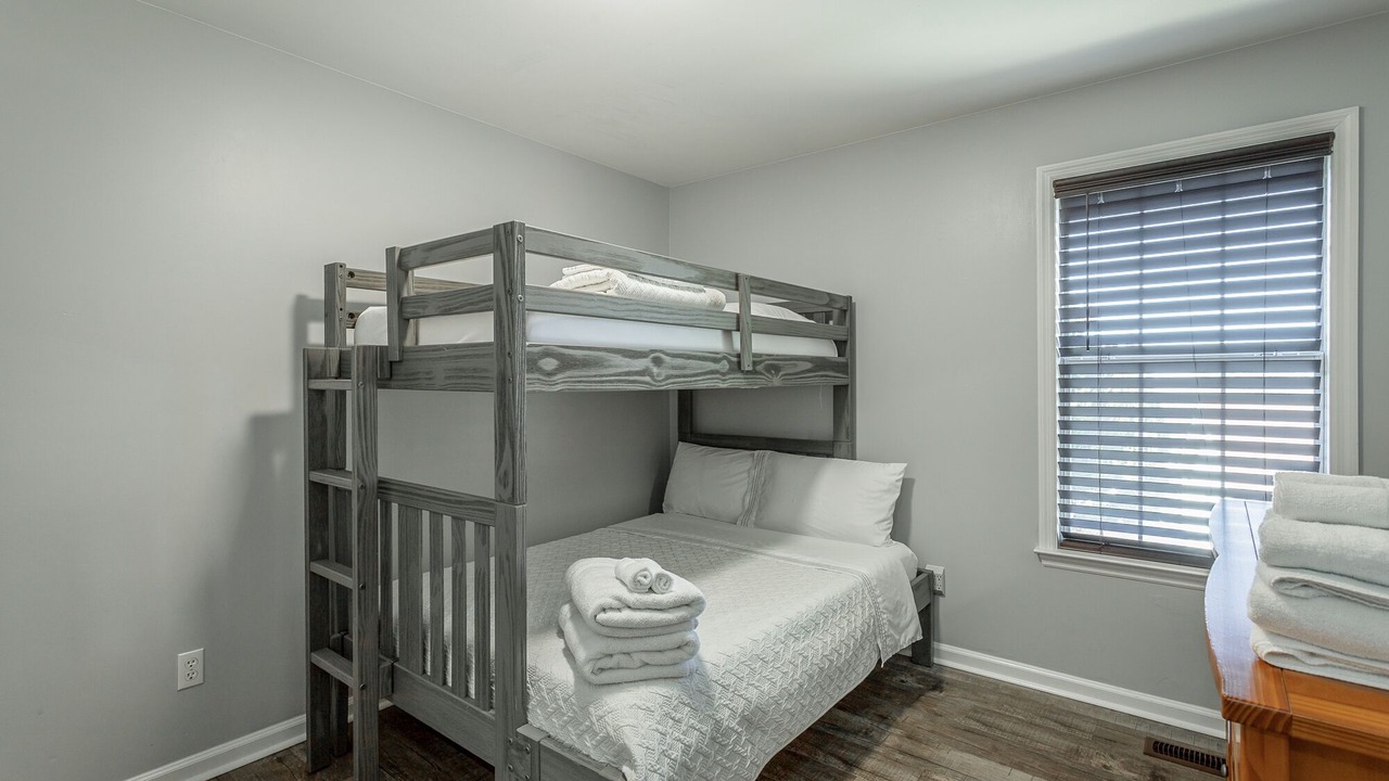 Photo of Bedroom in East Brainerd