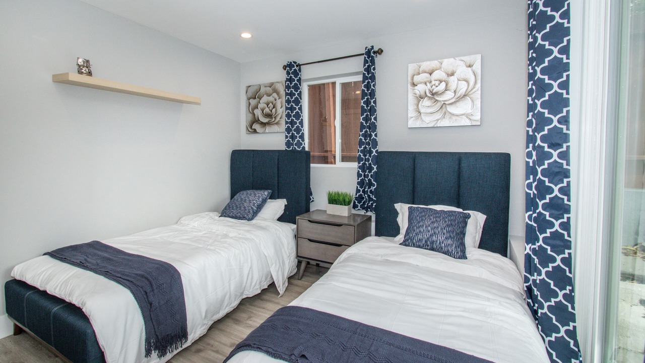 Photo of Bedroom in Daly City