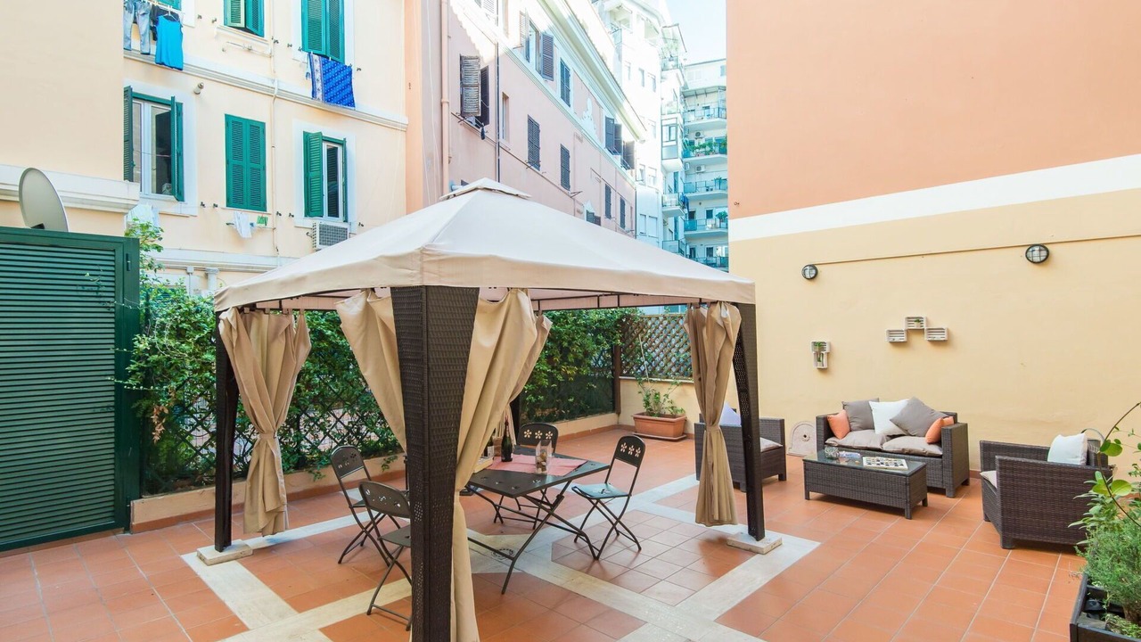 Photo of Outdoor in Quartiere XIII Aurelio