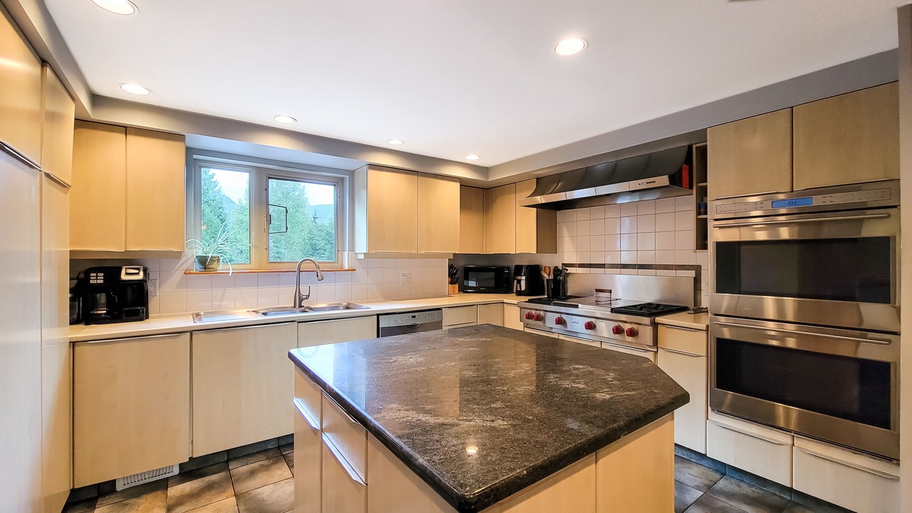 Photo of Others in Whistler Cay Estates