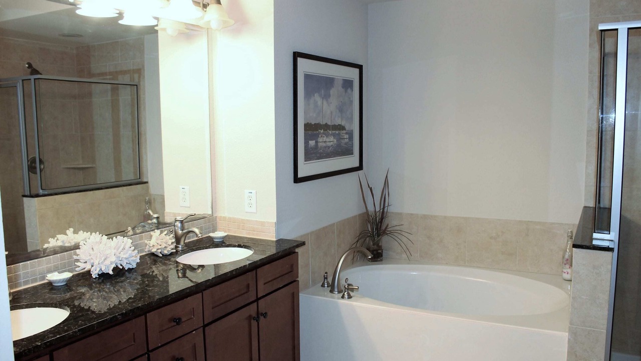 Photo of Bathroom in Red Fish Cove