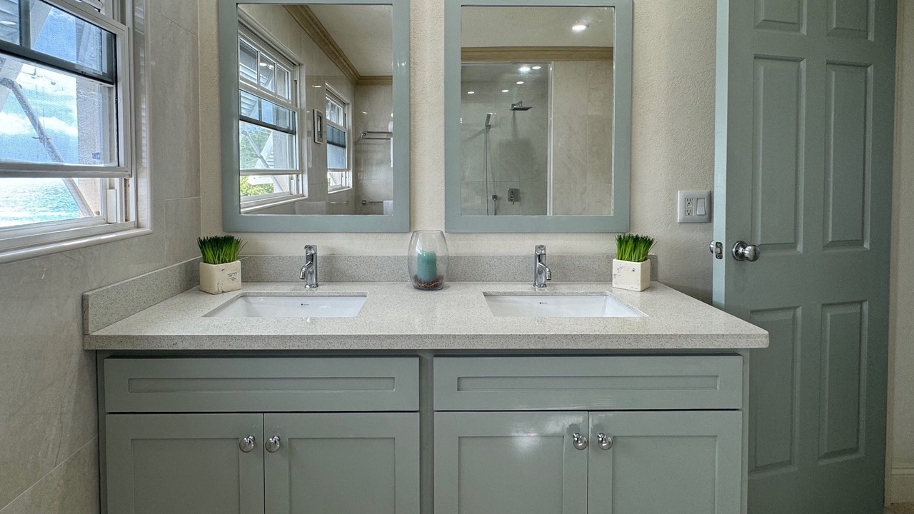 Photo of Bathroom in St. Lawrence Gap