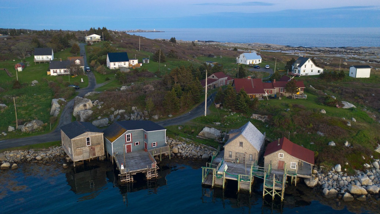 Photo of Others in Peggy's Cove