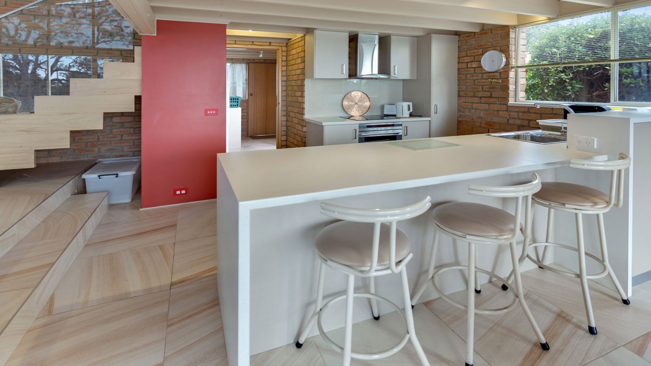 Photo of Kitchen in Raymond Island