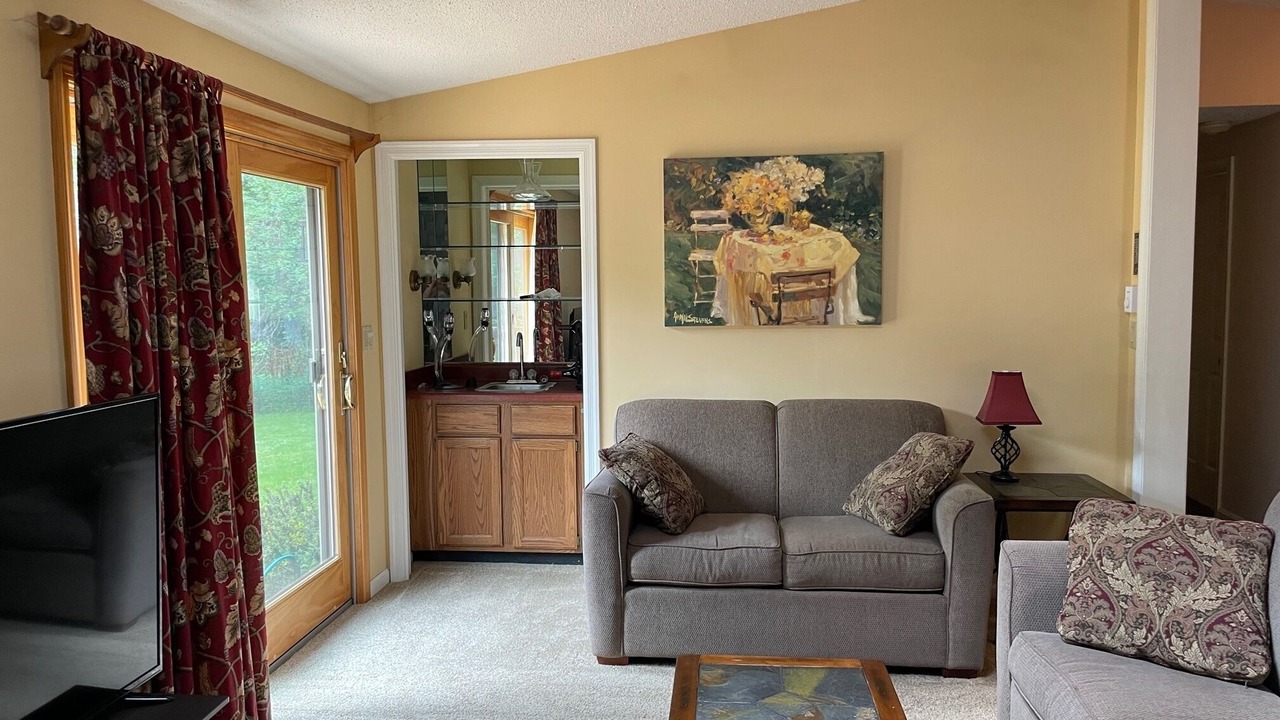 Photo of Livingroom in Ludlow
