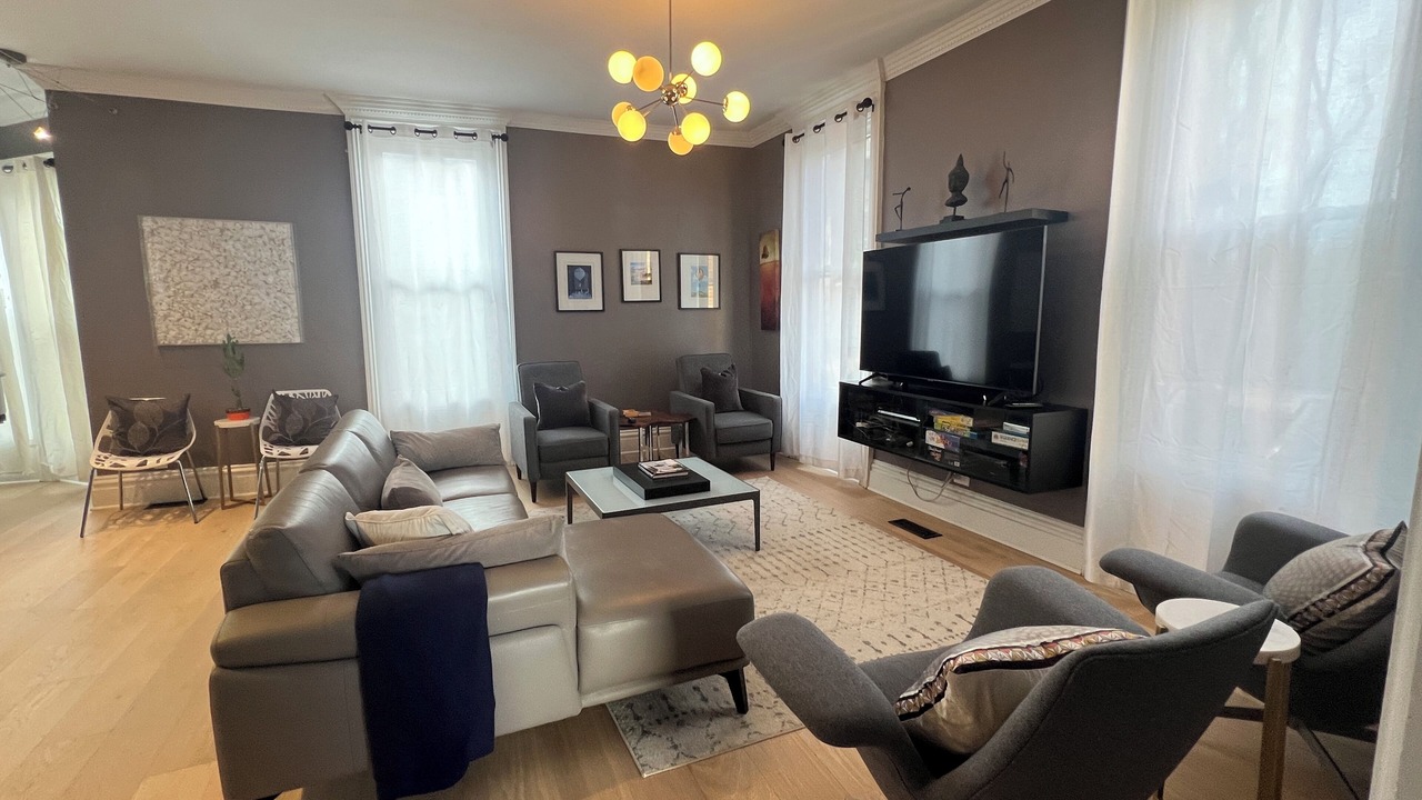 Photo of Livingroom in Troy