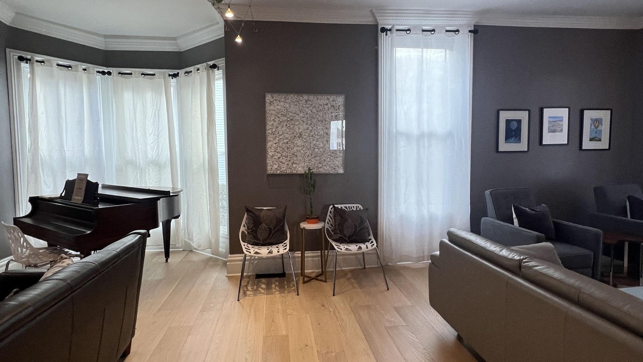 Photo of Bedroom in Troy