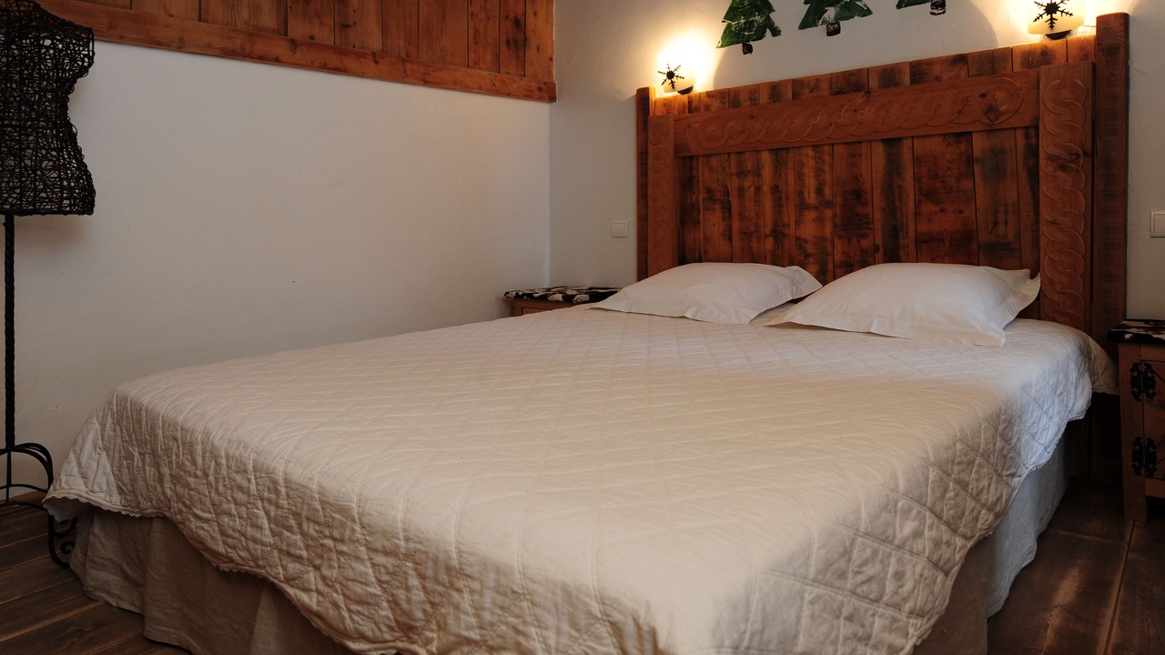 Photo of Bedroom in Praranger