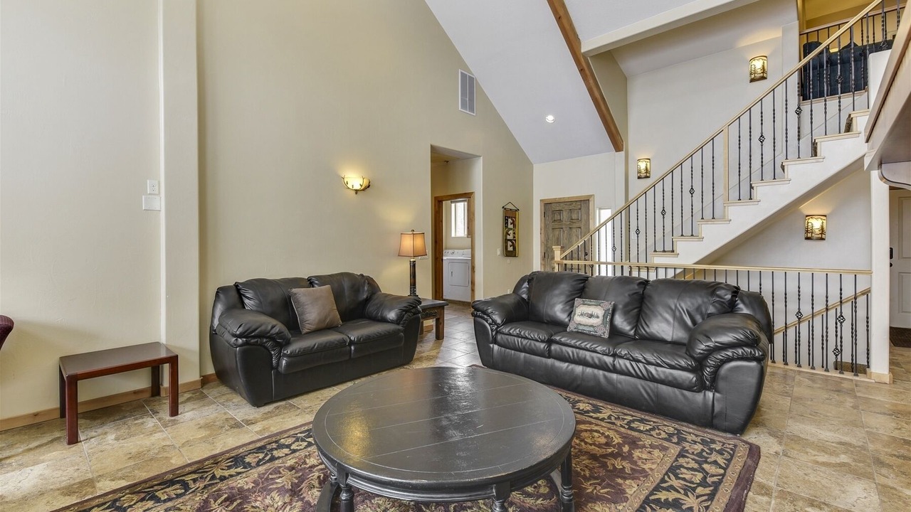 Photo of Livingroom in Brian Head