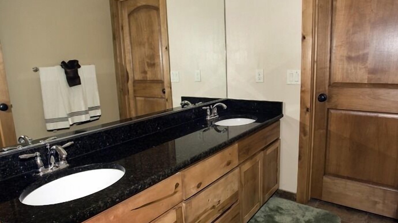 Photo of Bathroom in Brian Head