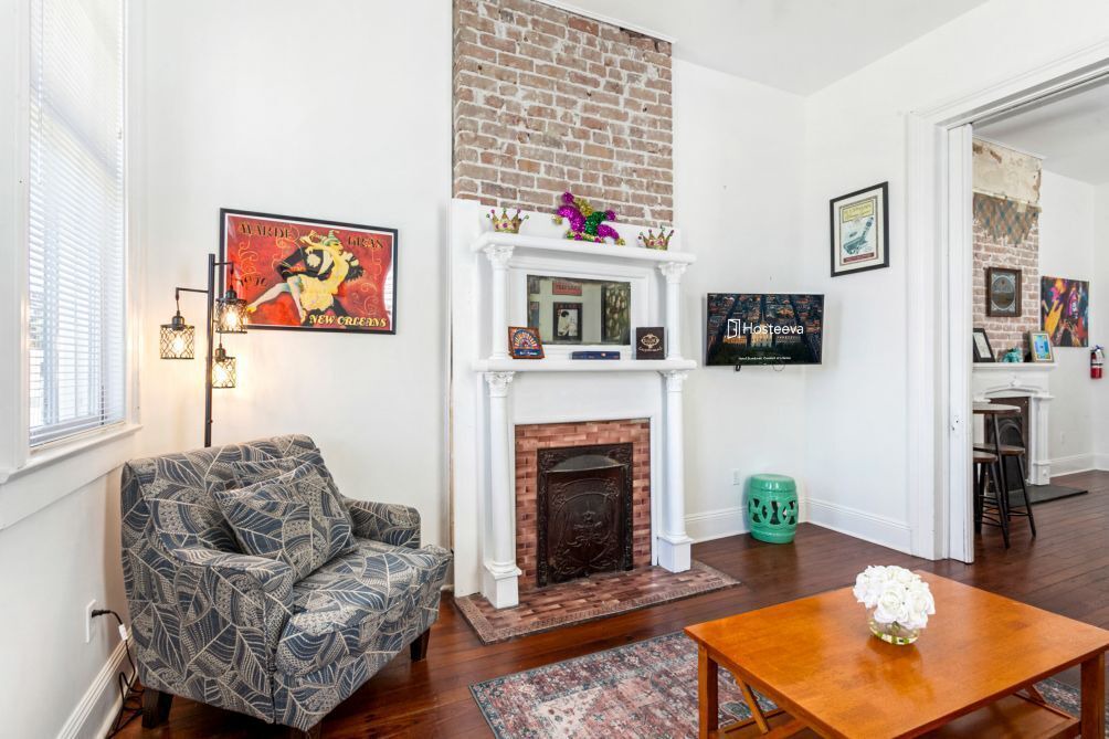 Photo of Livingroom in Freret