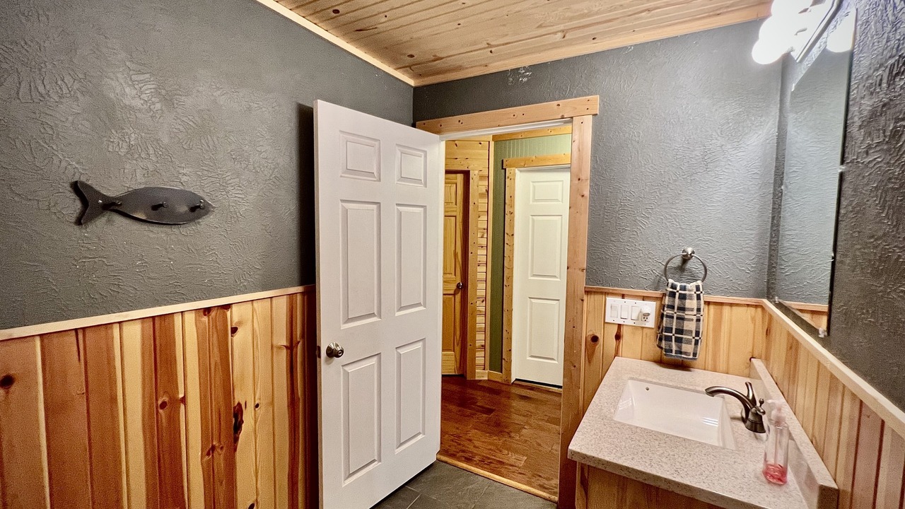 Photo of Bathroom in Baldwin