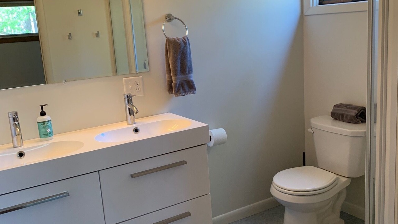 Photo of Bathroom in New Paltz