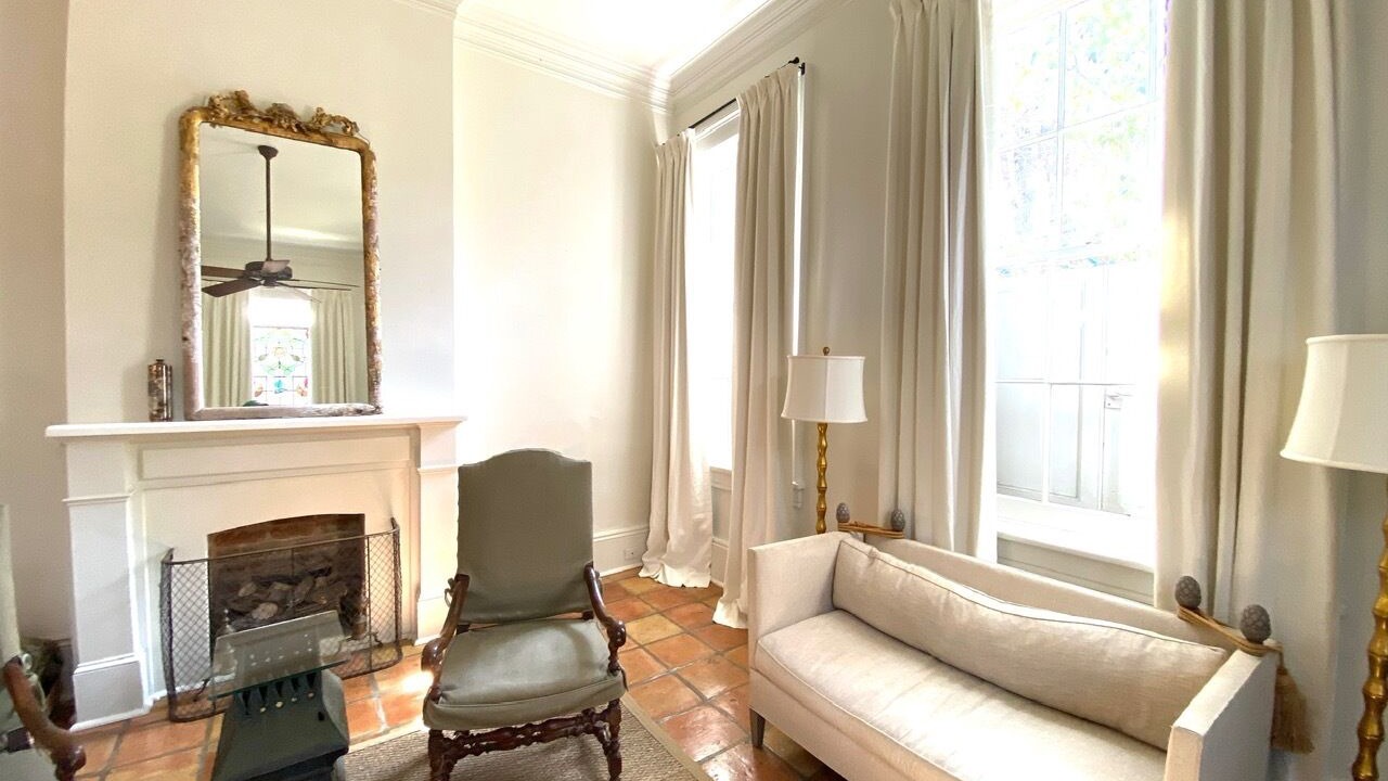 Photo of Livingroom in Lower Garden District