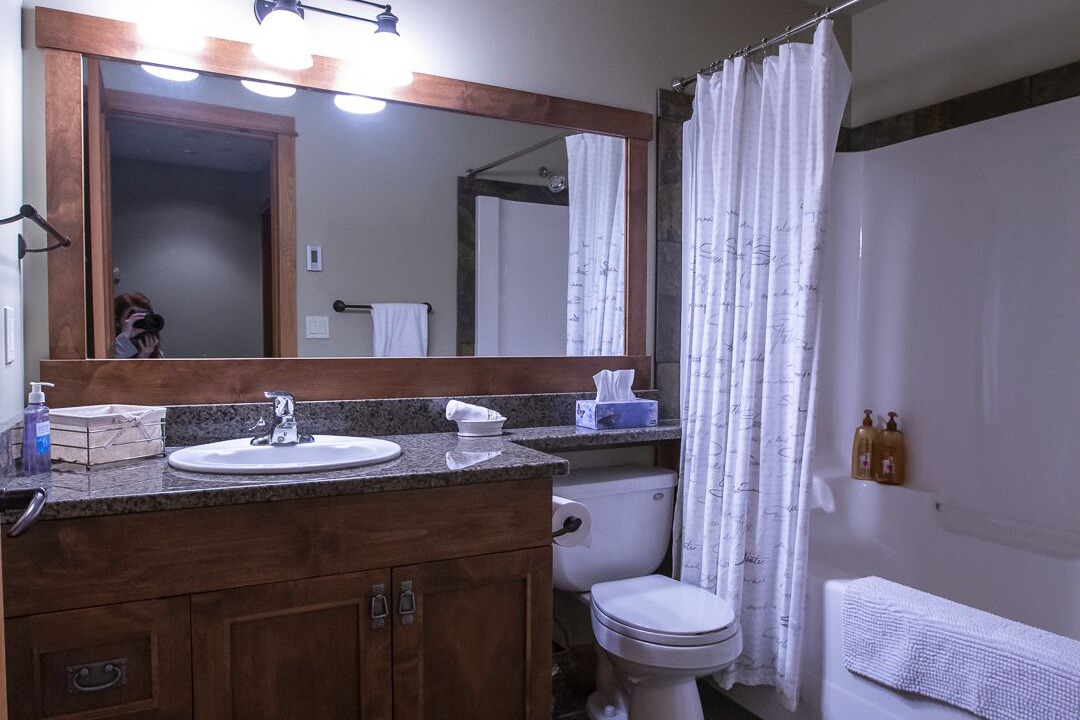 Photo of Bathroom in Big White Ski Resort