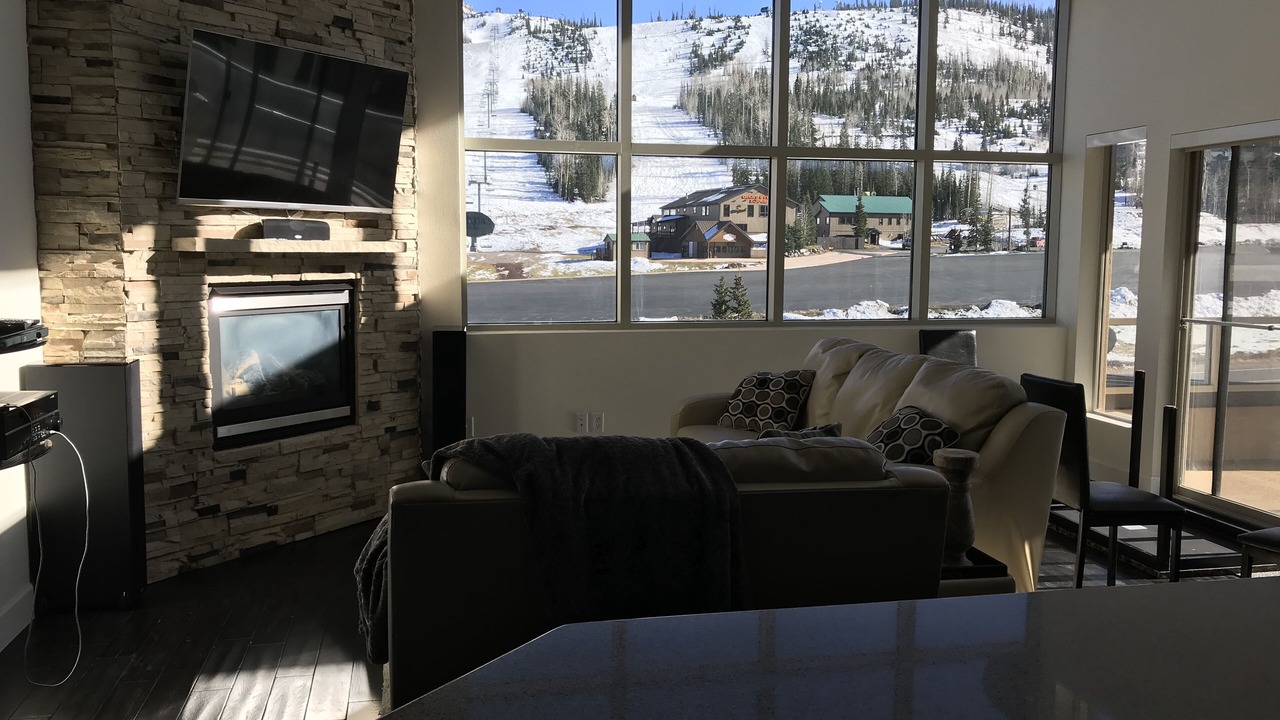 Photo of Livingroom in Brian Head