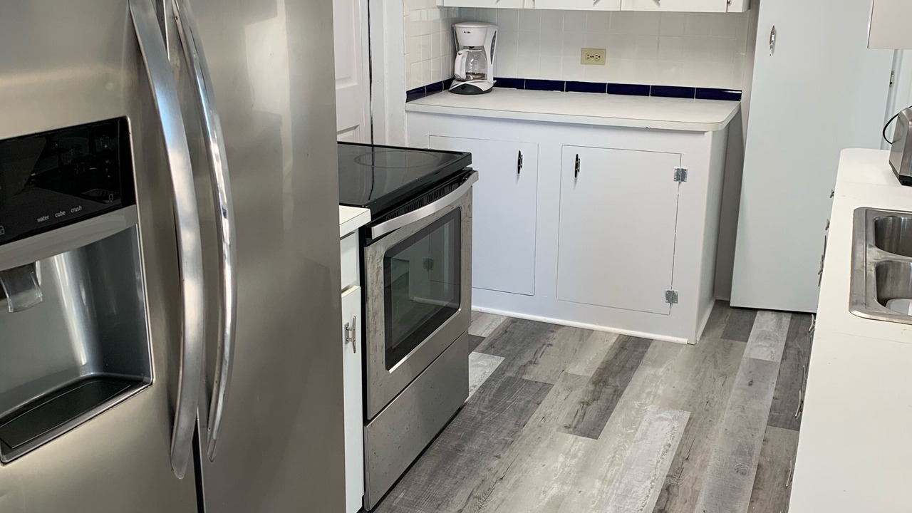 Photo of Kitchen in Spanish Wells