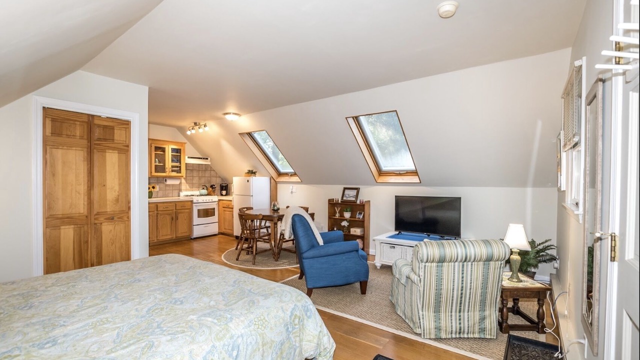 Photo of Bedroom in Lake Pocotopaug