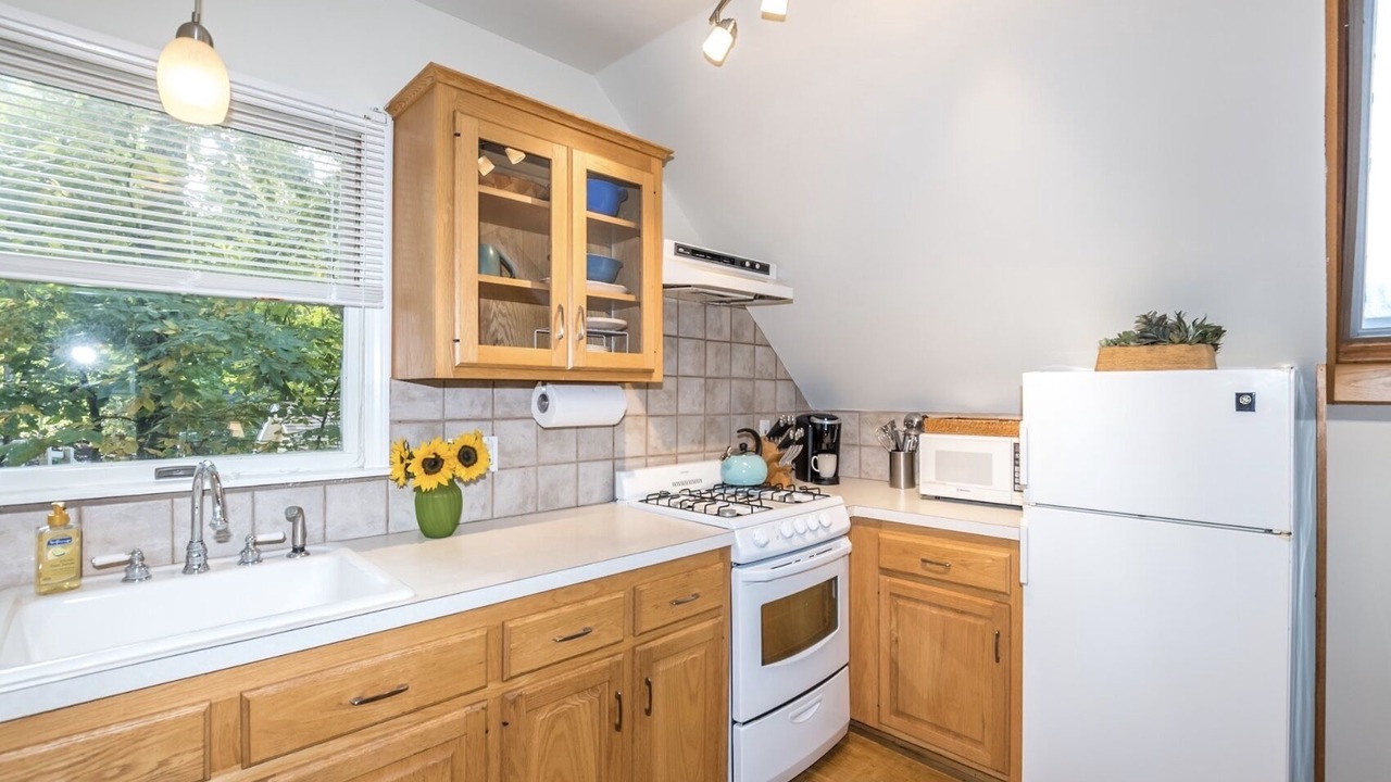 Photo of Kitchen in Lake Pocotopaug