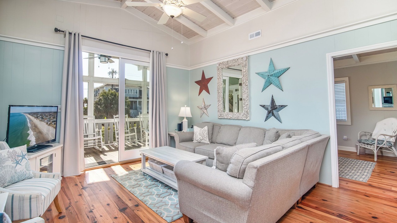 Photo of Livingroom in Pawleys Island