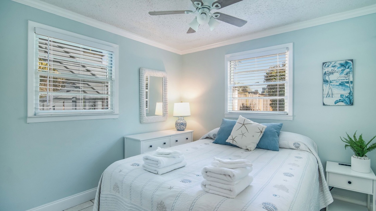 Photo of Bedroom in Pawleys Island