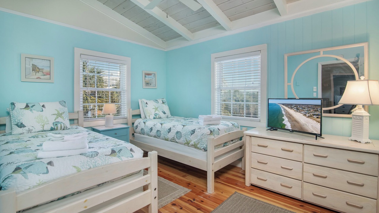 Photo of Bedroom in Pawleys Island
