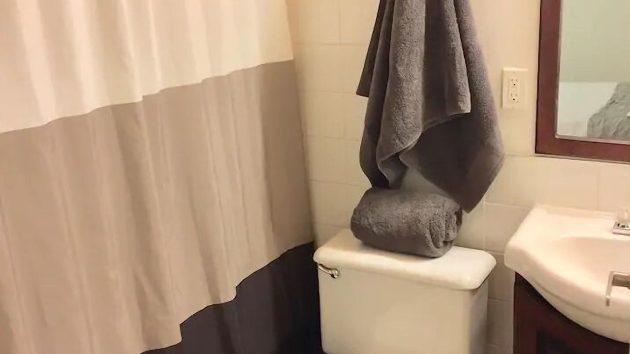 Photo of Bathroom in Midnapore