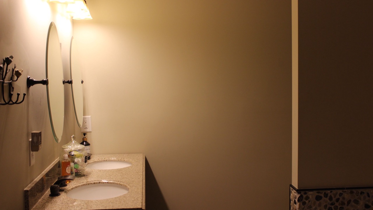 Photo of Bathroom in Chalet Village North