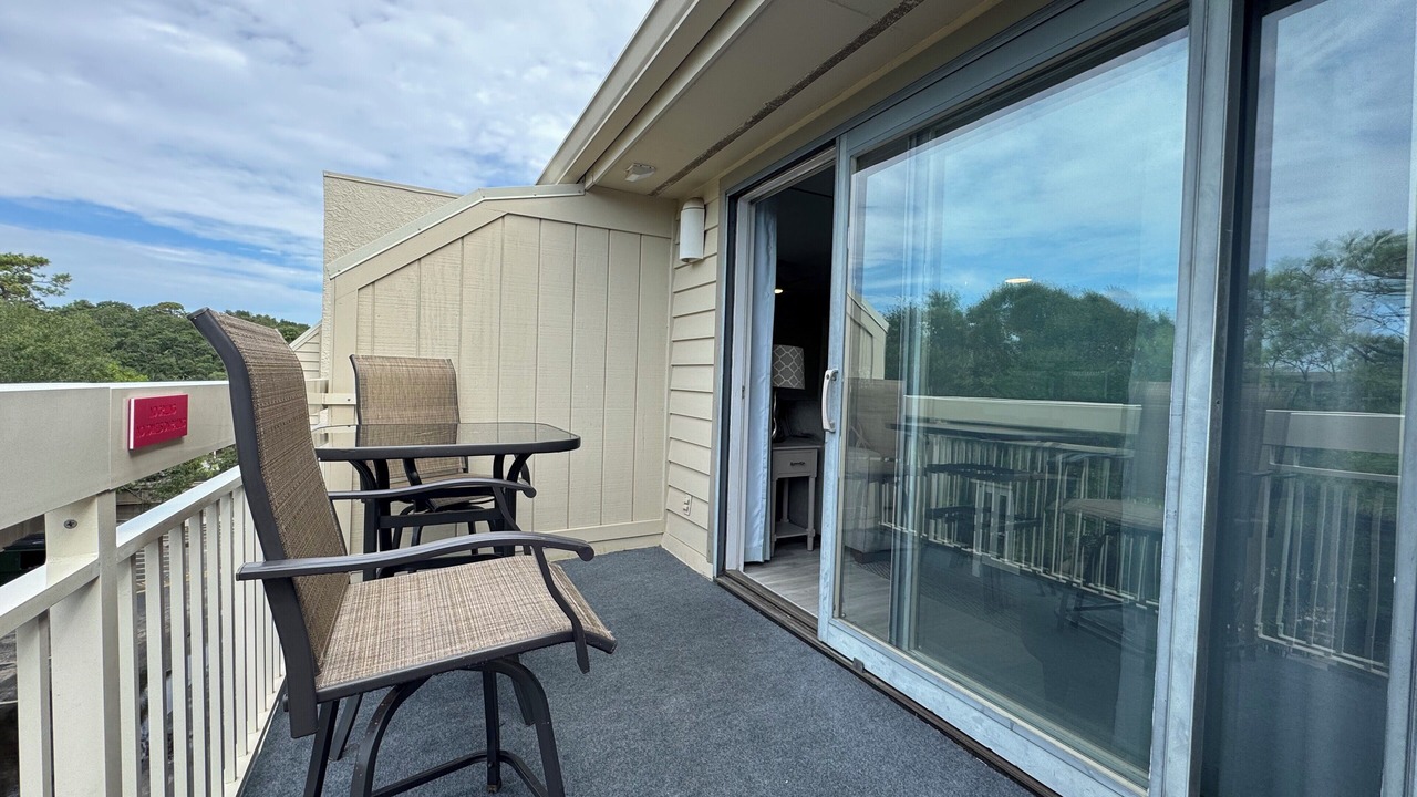 Photo of Patio Balcony in North Forest Beach