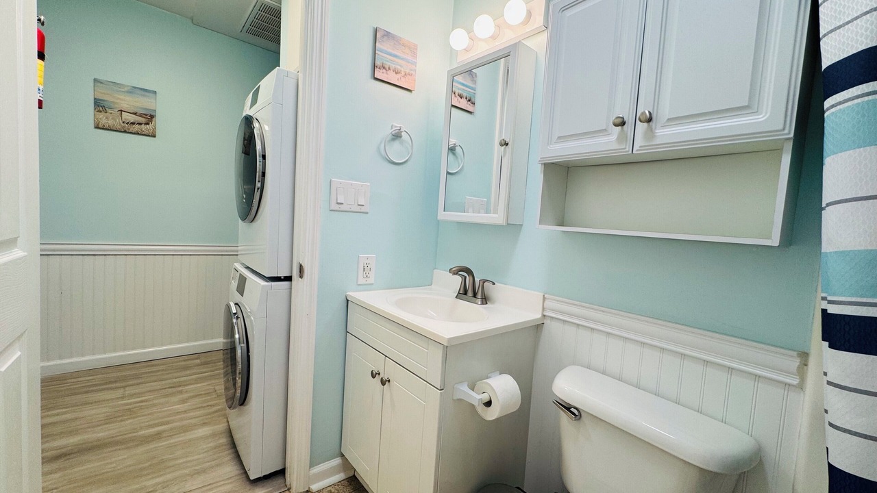 Photo of Bathroom in North Forest Beach