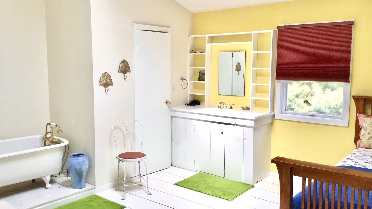 Photo of Bedroom in Springs