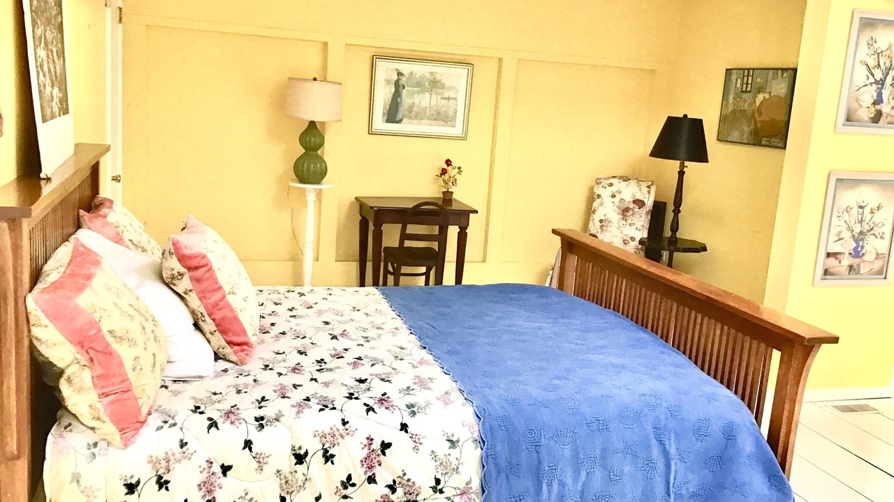 Photo of Bedroom in Springs