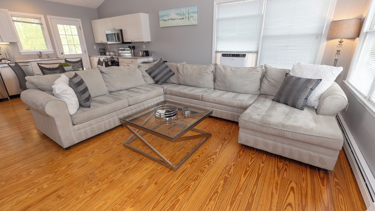 Photo of Livingroom in Clinton