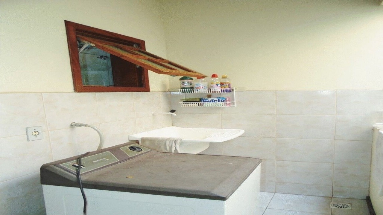 Photo of Bathroom in Praia dos Anjos