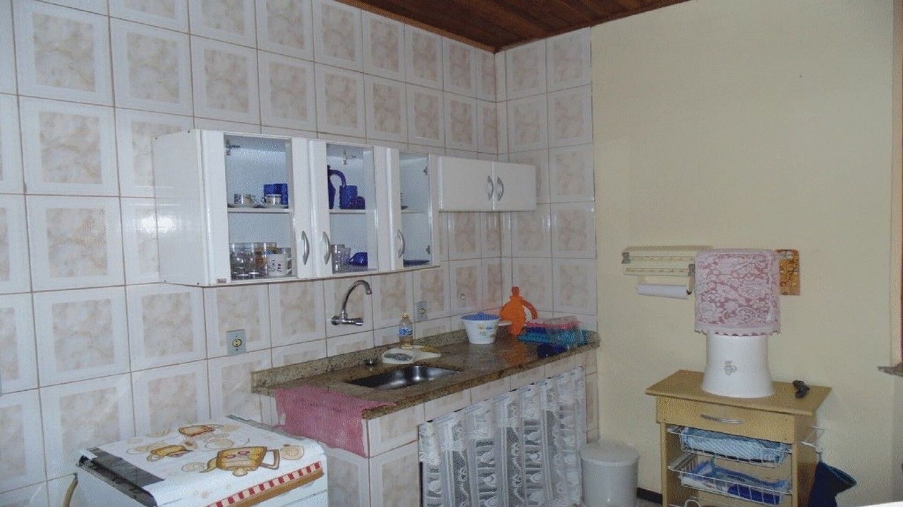 Photo of Kitchen in Praia dos Anjos