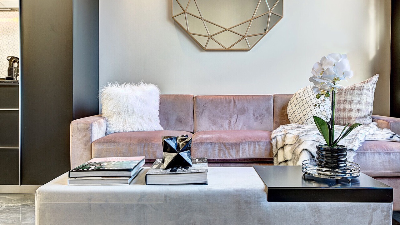 Photo of Livingroom in Shaughnessy Village