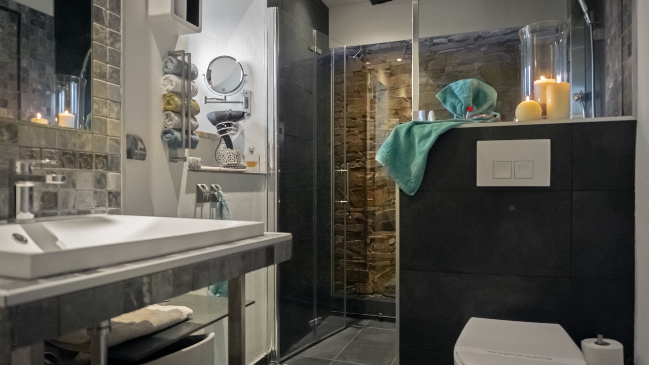 Photo of Bathroom in Weiler